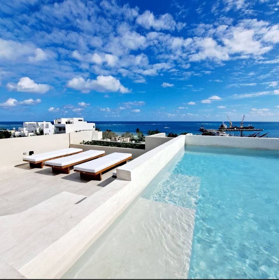 Ocean-View 1BR — photo 1